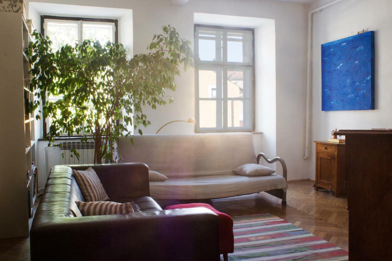 House Dornik Apartment ซาเกร็บ ภายนอก รูปภาพ