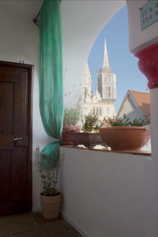 House Dornik Apartment ซาเกร็บ ภายนอก รูปภาพ
