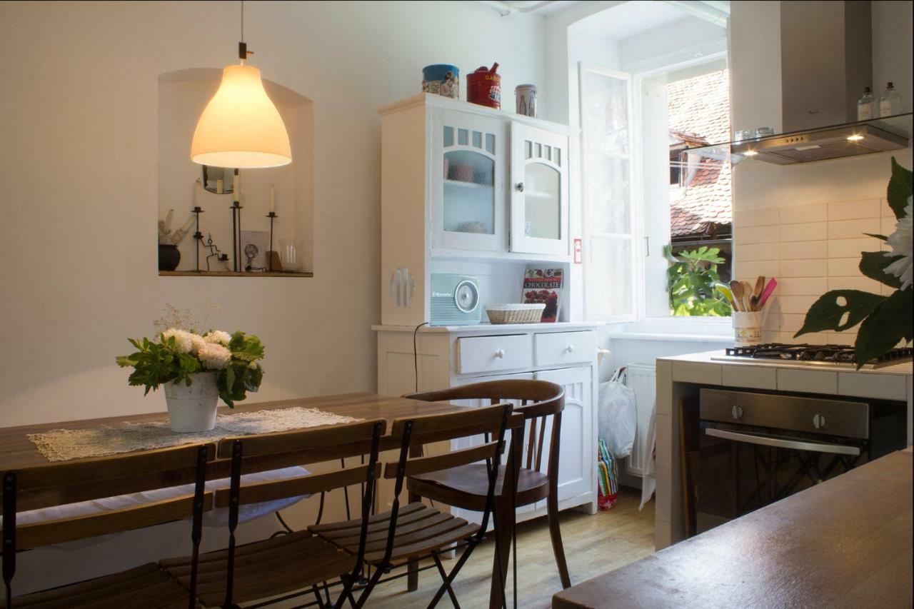 House Dornik Apartment ซาเกร็บ ภายนอก รูปภาพ