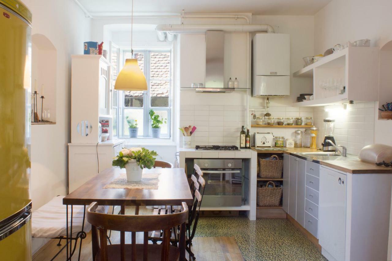 House Dornik Apartment ซาเกร็บ ภายนอก รูปภาพ